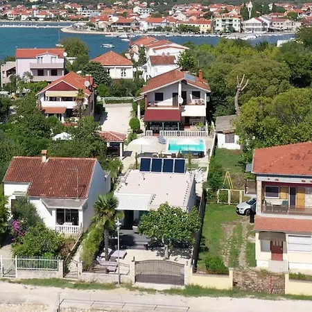 House Ana * Sukošan