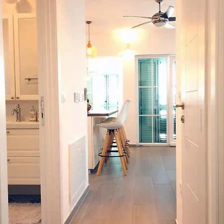 Vakantiehuis House Ana Sukošan