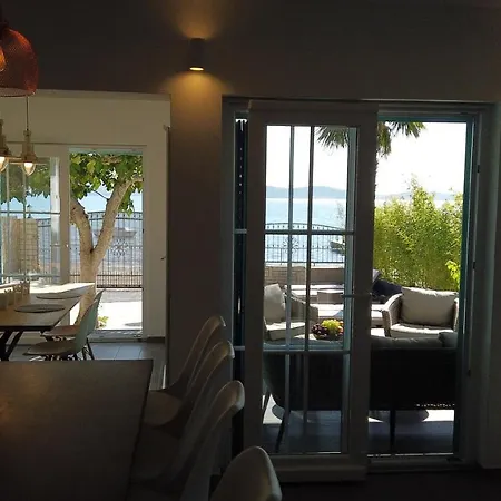 Vakantiehuis House Ana