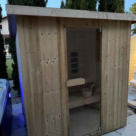 House Ana Σπίτι διακοπών Sukošan