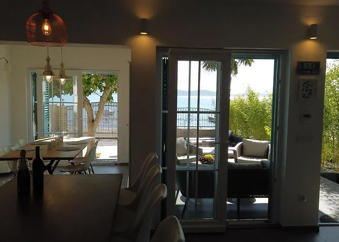 Дом отдыха House Ana