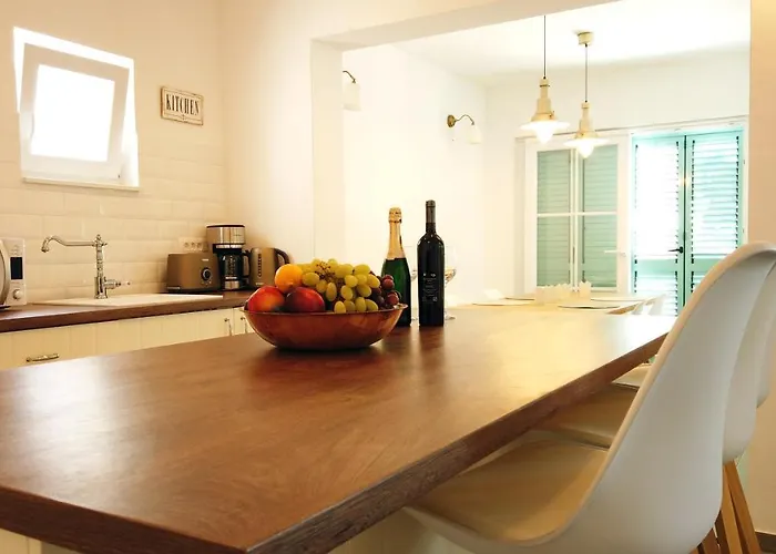 House Ana * Sukošan