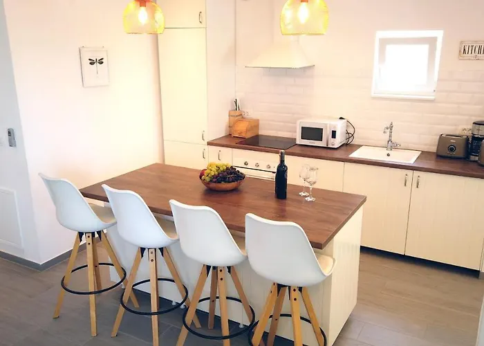 Дом отдыха House Ana Сукошан