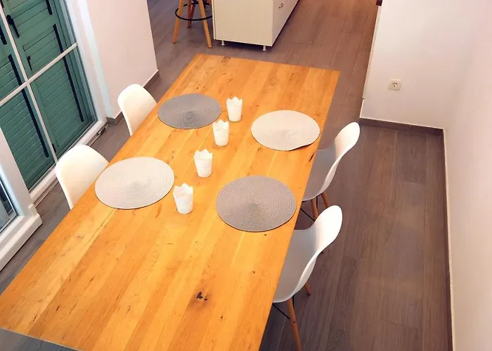 House Ana * Сукошан