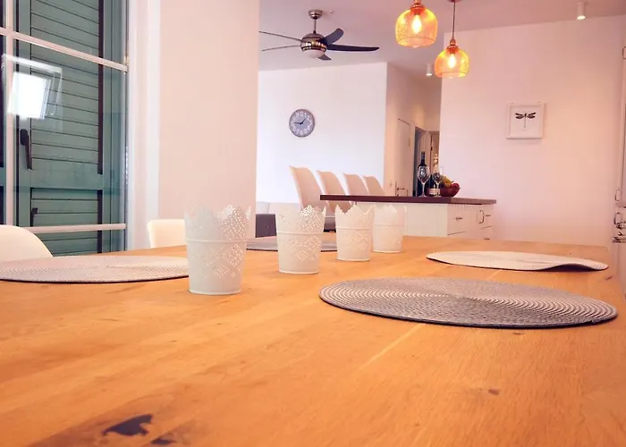 House Ana Casa de Férias Sukošan