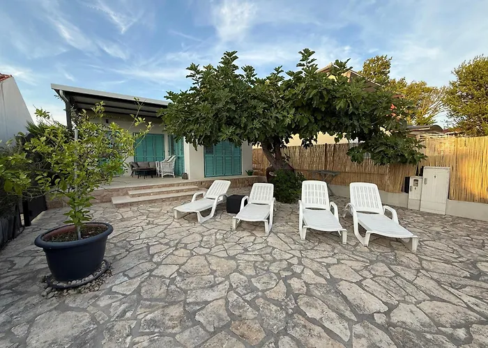 House Ana Hébergement de vacances Sukošan
